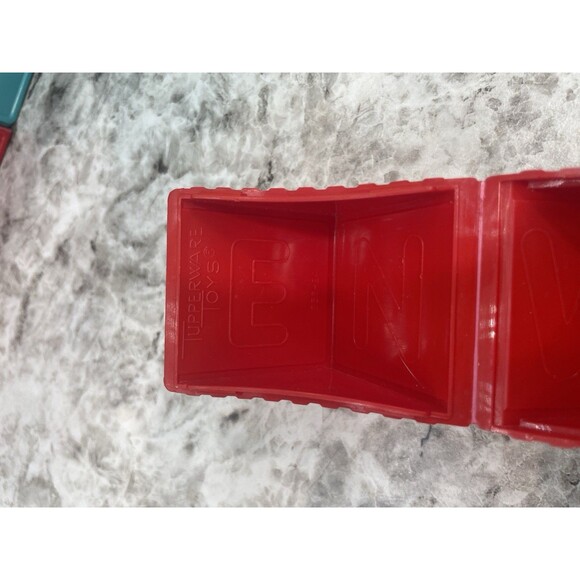 39- Tupperware ABC Busy Blocks Tuppertoys 1970s Vintage Toys Red, Blue, Green - Picture 2 of 2